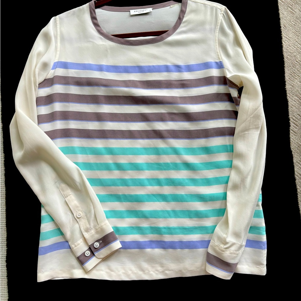 Equipment silk shirt, pastel colors! Beautiful fabric
